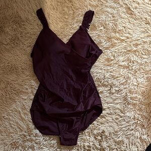 Merona Women's One Piece Swimsuit - Burgundy